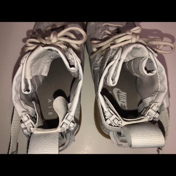 Grey Nike Air Force 1 - Goddess of victory - Picture 6 of 8